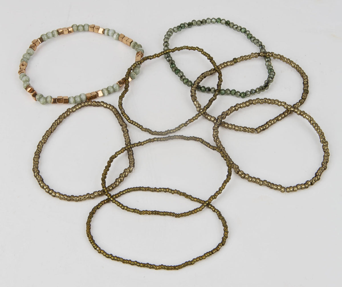 SPUNKYsoul Olivia 8 Piece Boho Bracelet Set for Women, Layered Stretch Beaded Bracelet Stack, Green Stone Seed Bead Bracelets with Gold Accents, Bohemian Stackable Jewelry Gift (Green Gold)