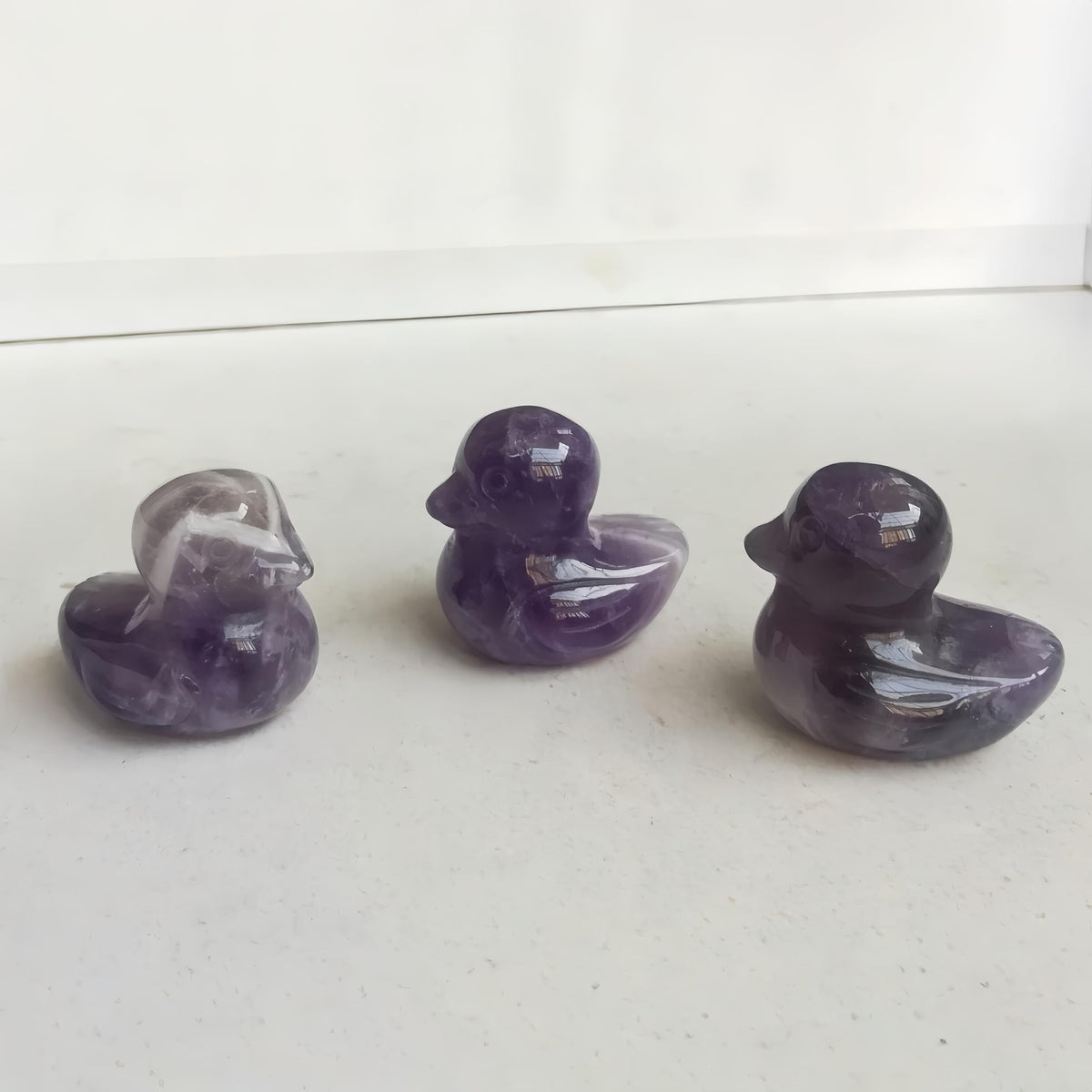 Bacatgem Natural Amethyst Crystal Duck Carving Positive Energy Home Decoration Desk Decor,1.18 Inchs Crystal and Healing Stone Ornament