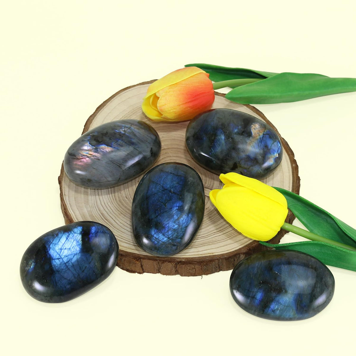 Nvzi Labradorite Crystal Palm Stone, Worry Stones, Crystals and Healing Stones, Polished Rocks, Natural Gemstones, Chakra Stones for Healing Crystals Daily Use