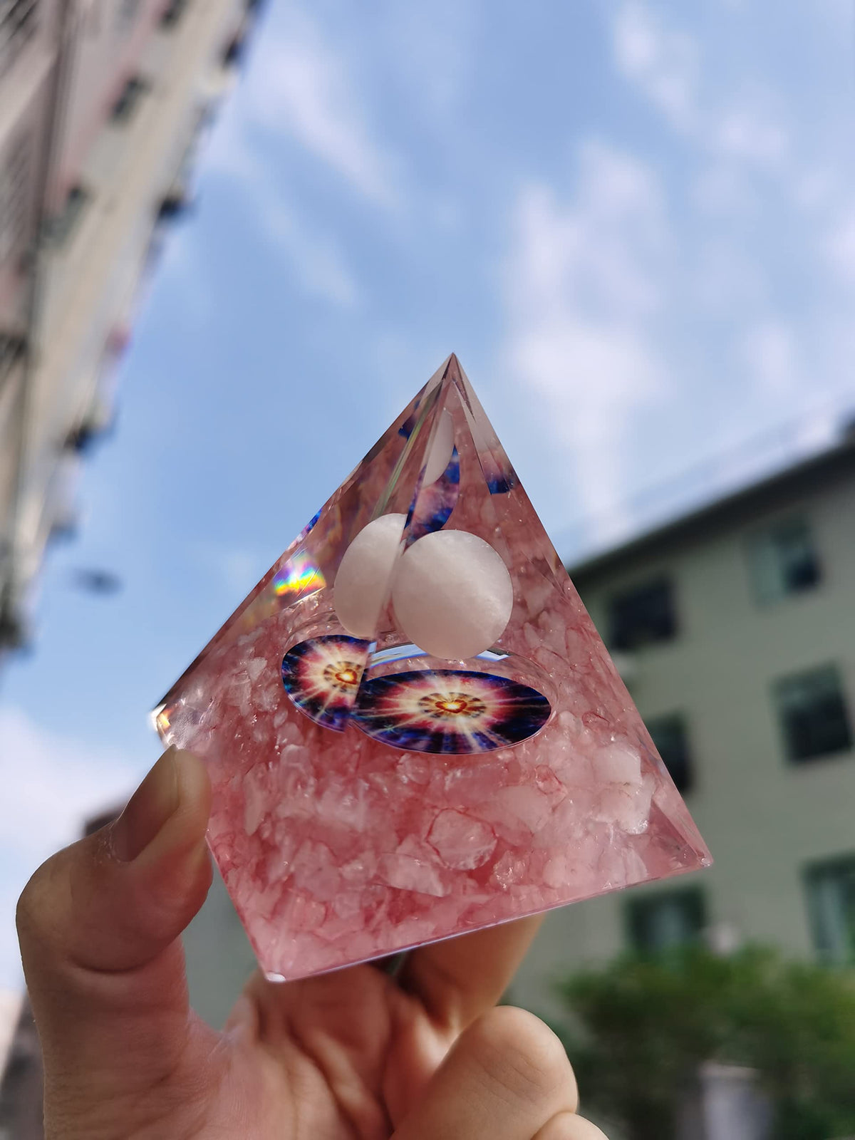ycyingcheng Moonstone Crystal Orgone Pyramid Ogan Crystal Energy Tower, Nature Reiki Chakra Crushed Stone Jewelry, Crystal Pyramid for Home Decor (Pink Quartz)