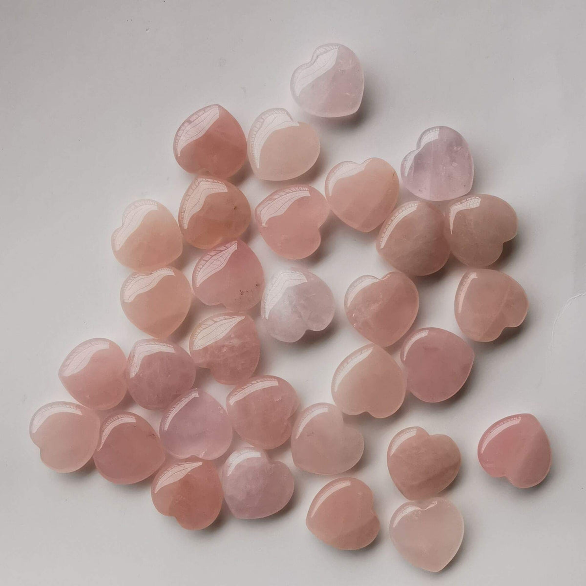Loveliome 4 Pcs Natural Rose Quartz Love Heart Palm Stone Reiki Balancing Worry Stone(1 Inch)