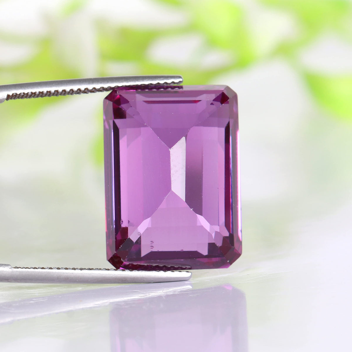 REAL-GEMS - Loose Gemstone 36. Carat Violet Amethyst Emerald Cut for Jewelry Making