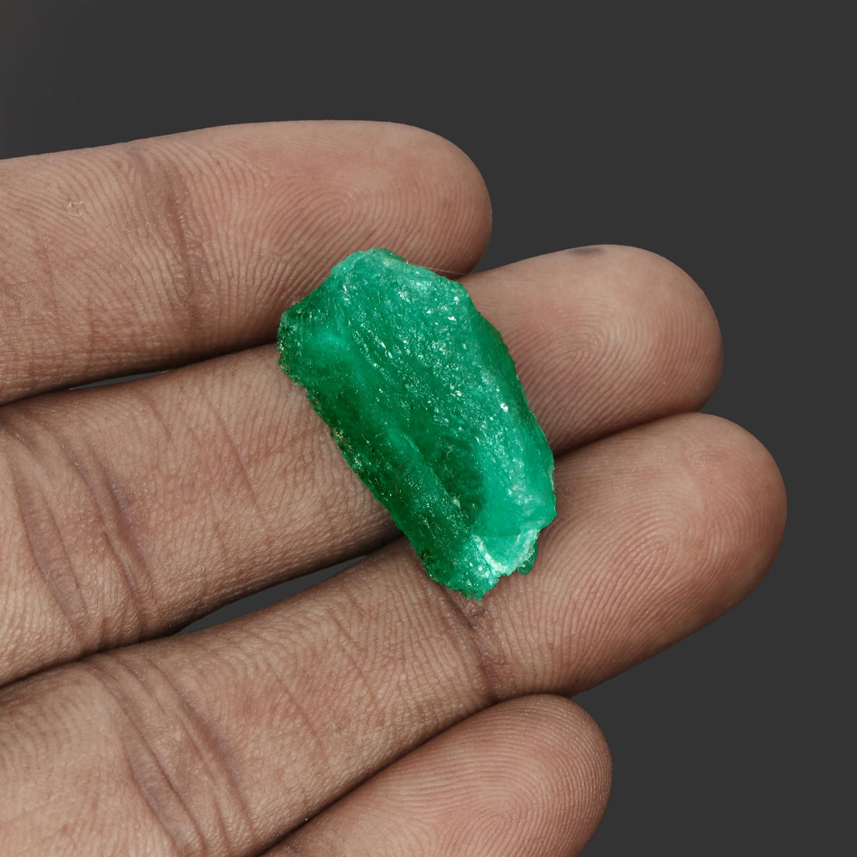 GEMHUB Natural Raw Emerald Green Gemstones for Jewelry Making 39.85 Carat Crystals and Healing Stones | Rough Emerald Gem Stones