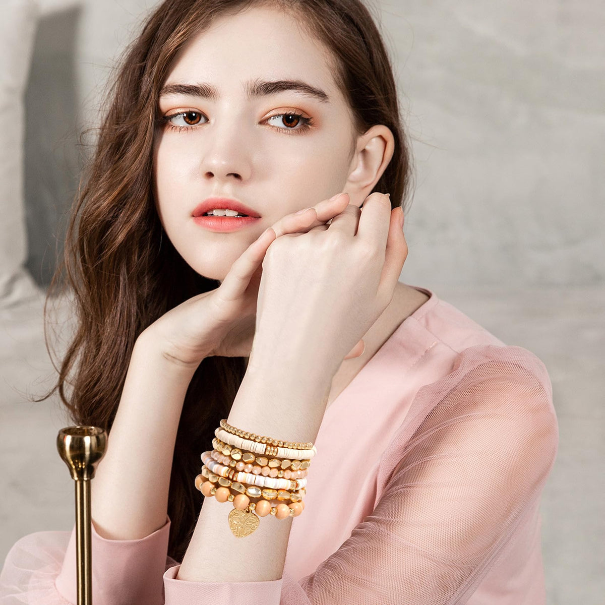 GOOJIDS Surfer Heishi Clay Bead Bracelets for Women Bohemian Stackable Gold Plated Beaded Stretch Bracelets Elastic Layering Friendship Bracelets Set Boho Jewelry