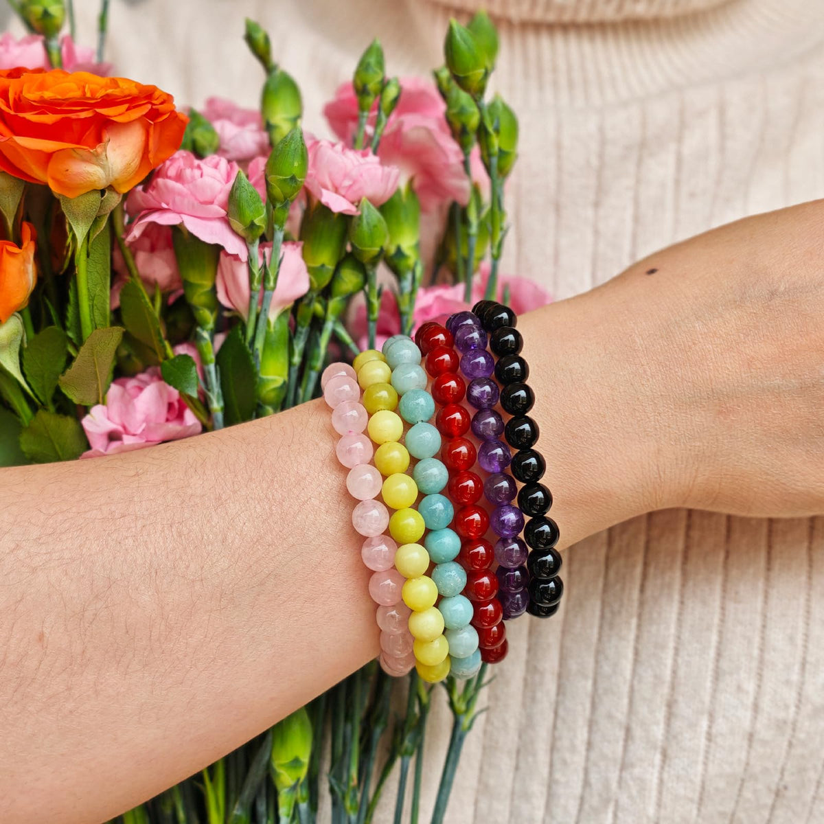 Handmade Natural Gemstone Elastic Bracelet - Healing Crystal Beads Jewelry, Unisex (Garnet, 8mm)