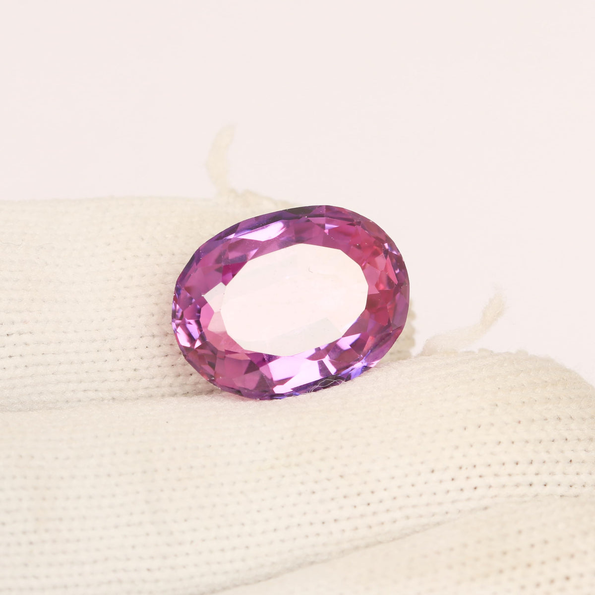 REAL-GEMS Natural 15.55 Carat Pink Kunzite Oval Cut Translucent Certified Loose Gemstone for Jewelry Making
