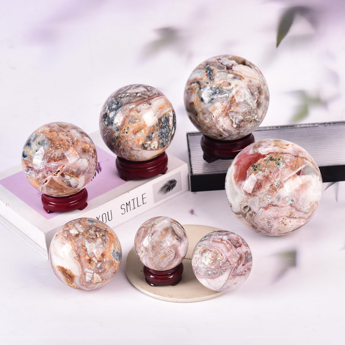 JIC Gem Natural Striped Agate Crystal Sphere Healing Crystal Decorative Ball with Wooden Stand Meditation Balls for Witchcraft Reiki Gift 50-60mm
