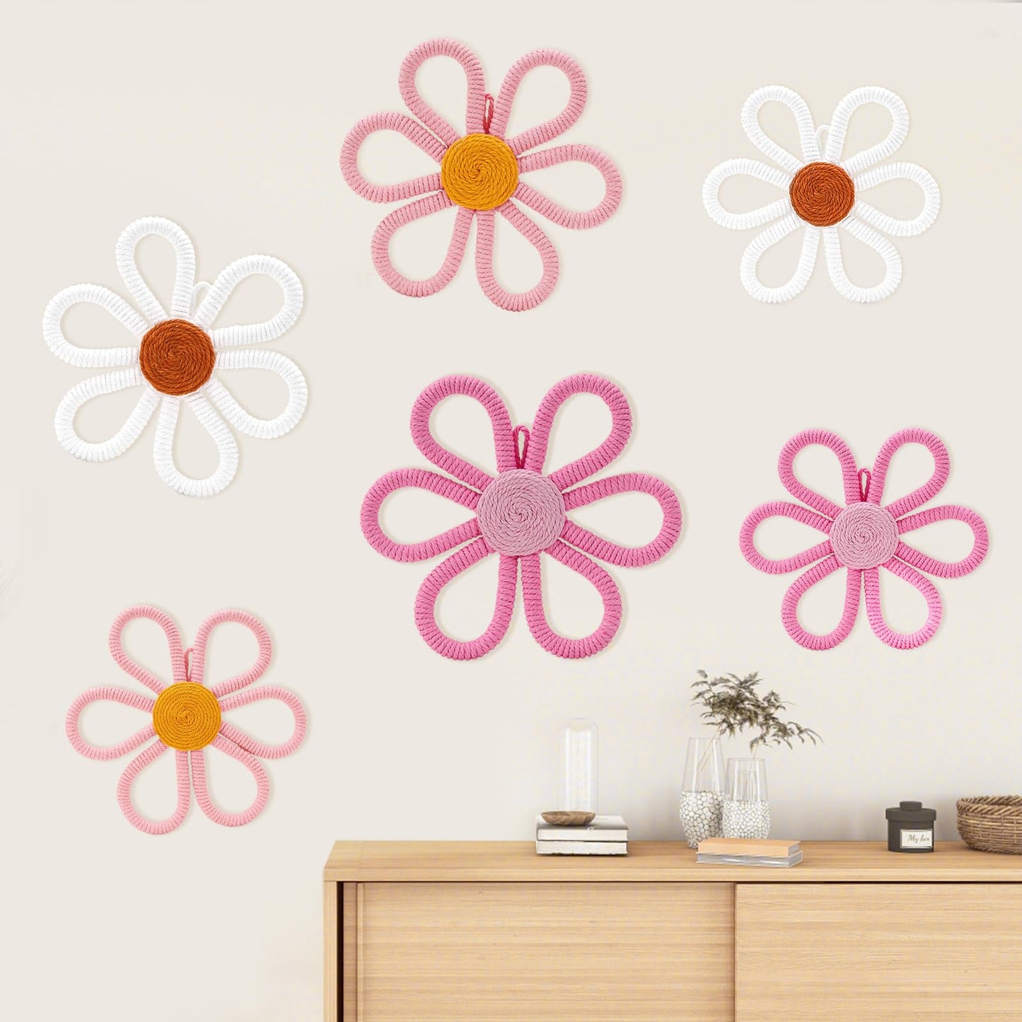 UwinVwin 6 Pcs Boho Daisy Wall Hanging, Woven Macrame Flower Decor, Bohemian Wall Art for Living Room, Bedroom, Home
