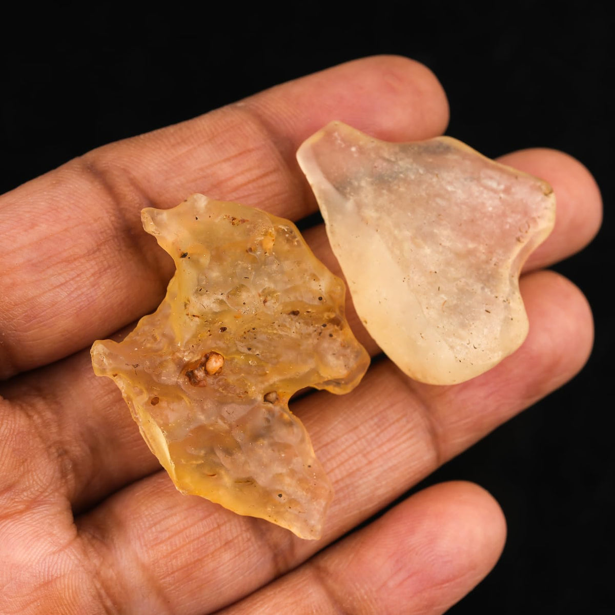 CRYSTALINES (2pcs Natural Raw Libyan Desert Glass Tektite Stone, Genuine Libyan Gold Tektite Rough Stone, Wicca & Reiki Healing Crystals, Meteorite Gems Collector Specimen