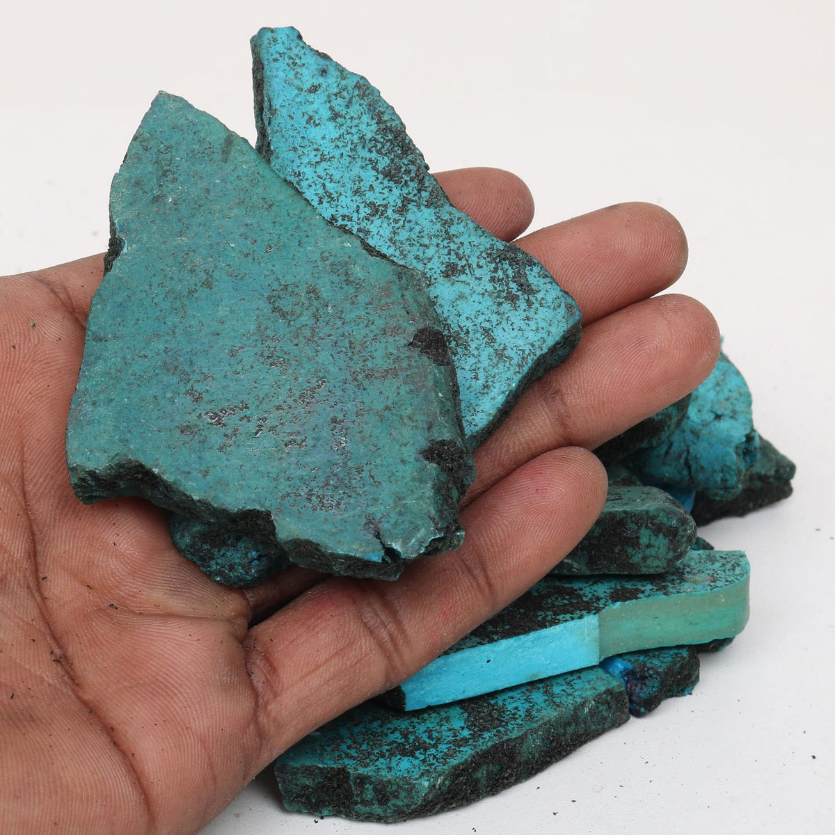 REAL-GEMS Natural Raw Healing Crystals Rough Stones for Tumbling, Cabbing, Polishing, Wire Wrapping, Wicca & Reiki Crystal Healing, Mix Gemstones,7 Chakra (Turquoise Plate)