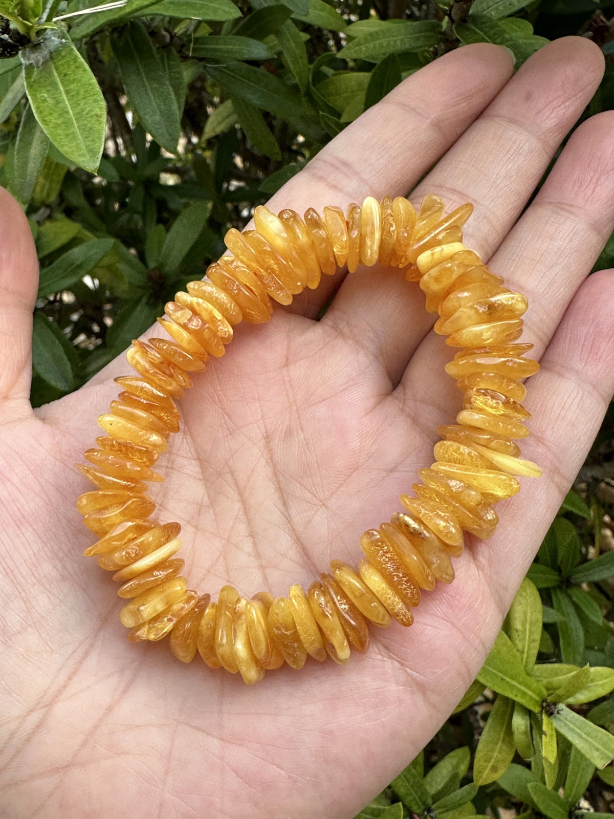 GAF TREASURES Amber Crystal Nugget Bracelet, Genuine Amber Tumbled Gemstone Bracelet, Healing Crystal Bracelet, Gift for Men & Women (1)