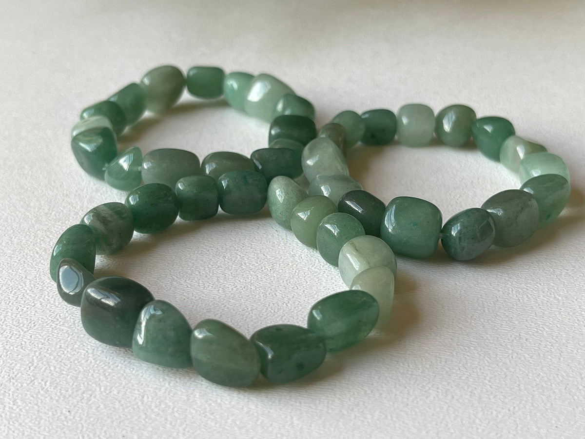GAF TREASURES Green Aventurine Crystal Nugget Bracelet, Genuine Green Aventurine Tumbled Gemstone Bracelet, Healing Crystal Bracelet, Gift for Men & Women (1)
