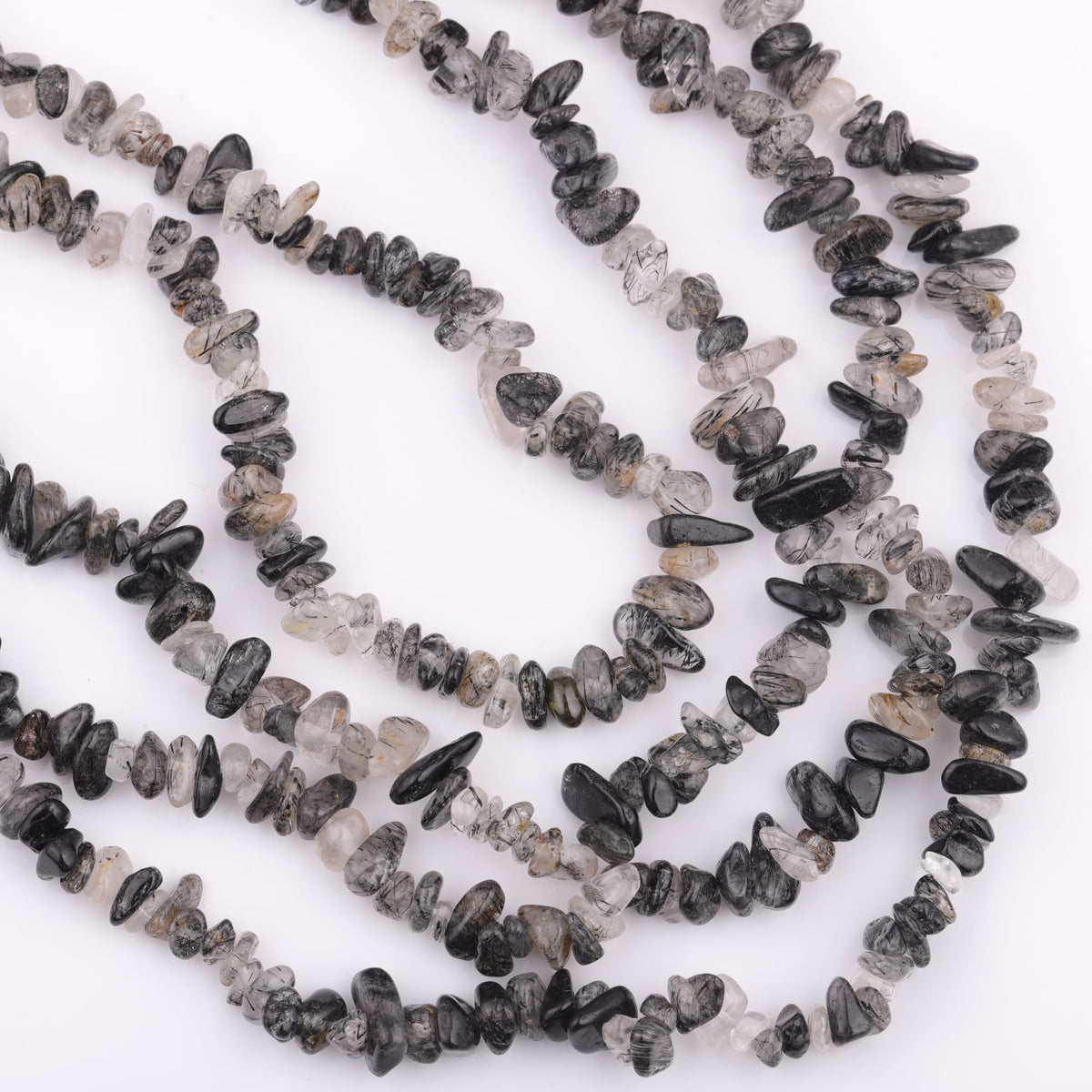 200pcs Natural Irregular Chip Stone Beads 5-8mm Pre-Drilled 30-inch Strand Semi-Precious Healing Crystal Beads for DIY Jewelry Making Bracelet Chakra Crafts Black Rutilated Quartz