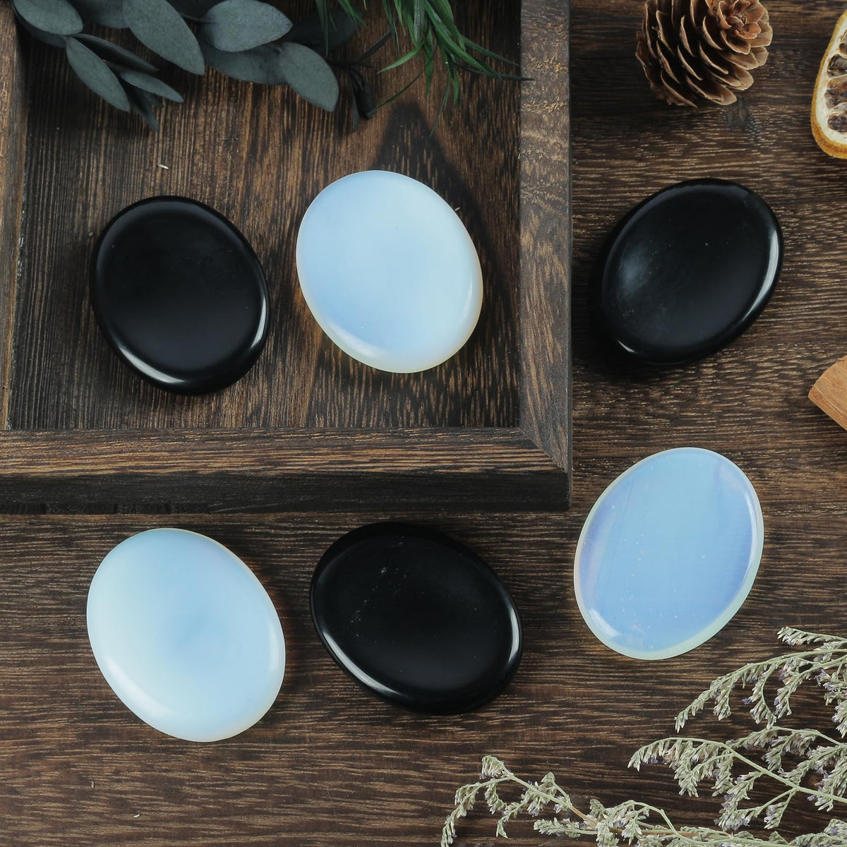 Loveliome Thumb Worry Stone, Stress Relax Healing Reiki Crystal Pocket Palm Stones,Black Obsidian and Opalite,Pack of 2