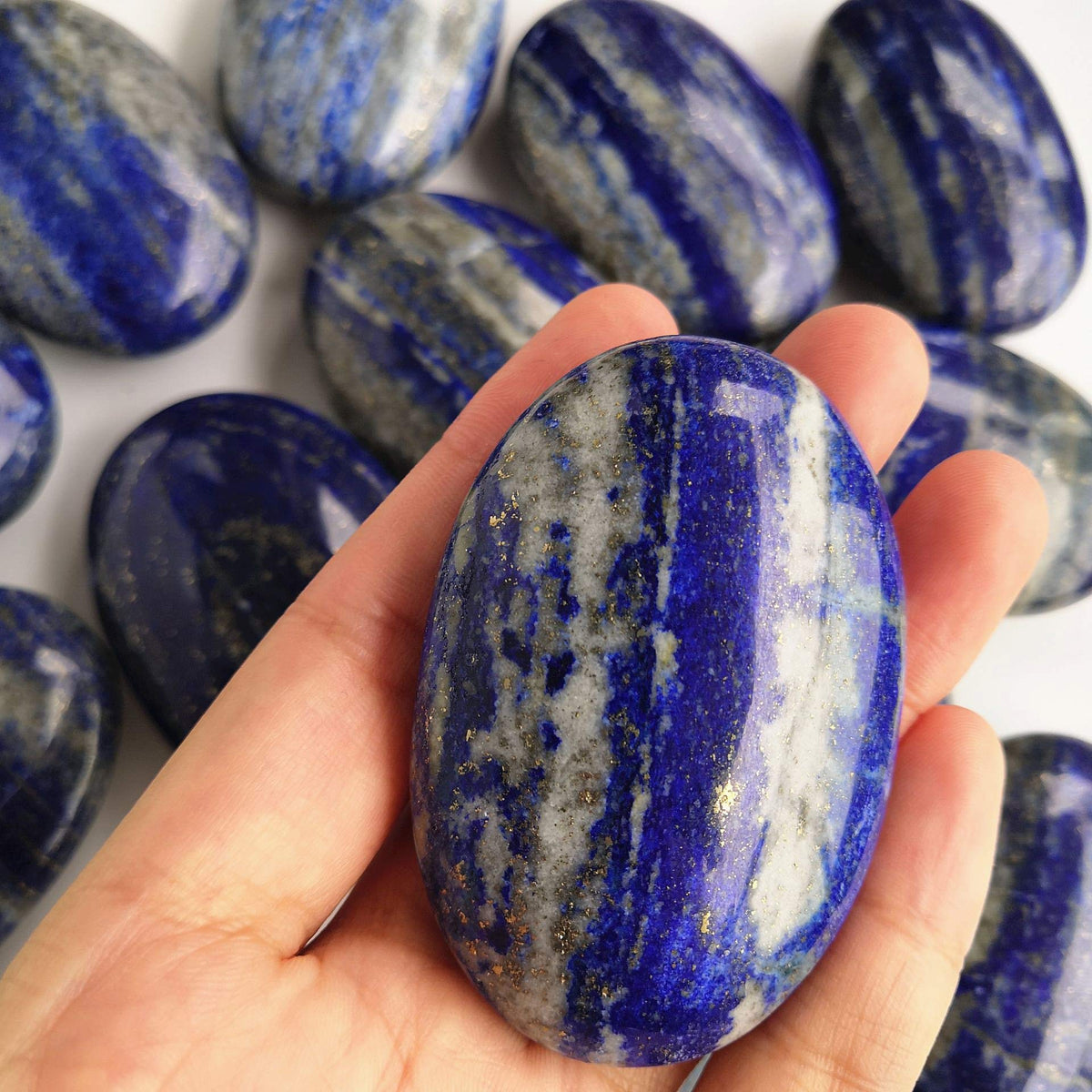 Loveliome Natural Lapis Lazuli Oval Polished Worry Stones, Healing Crystal Indoor Fountain Stones Massage Energy Anxiety Relief Items