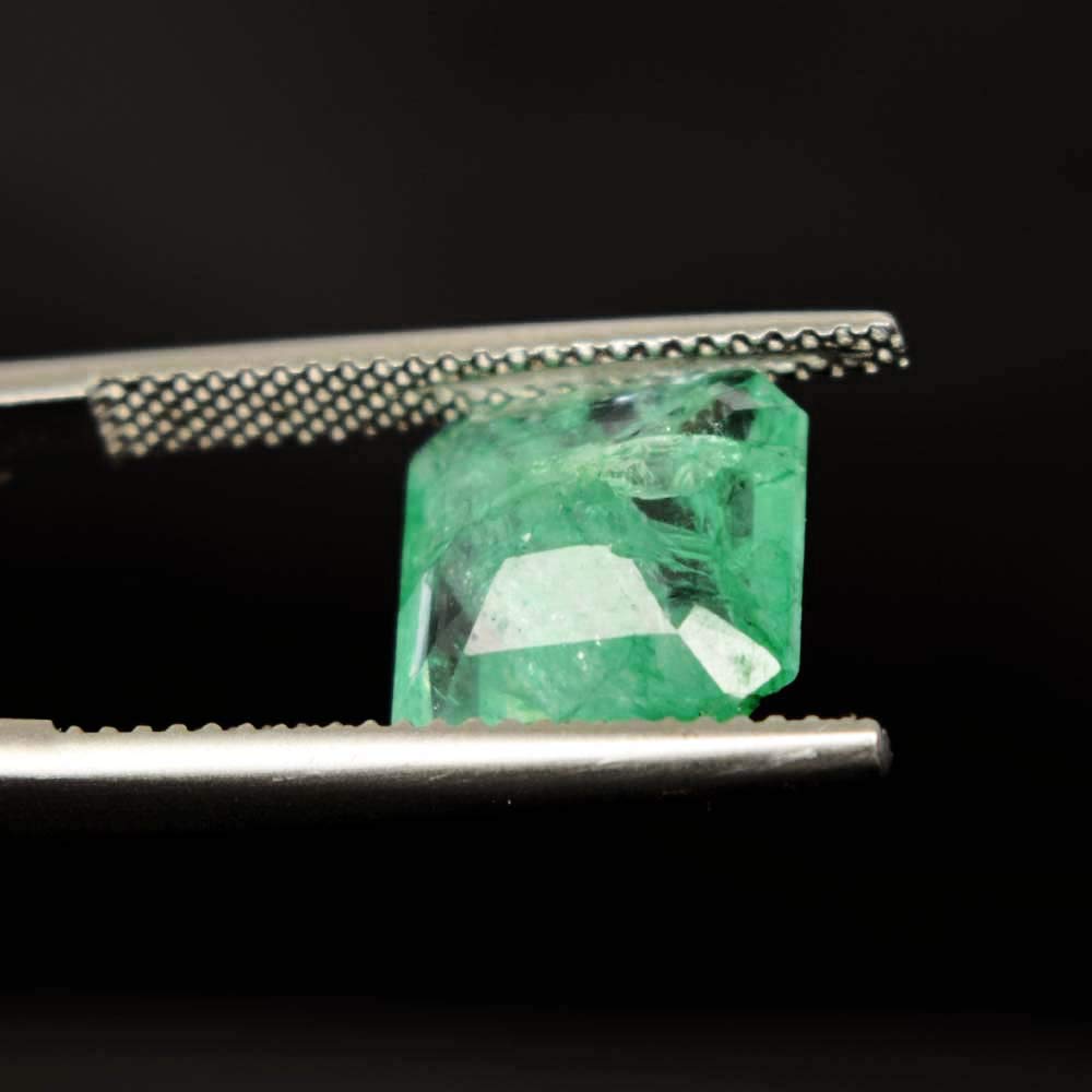 GEMHUB Loose Gemstones For Jewelry Making 3.40 Carat Square Cut Green Emerald Gemstone for Jewelry Pendants