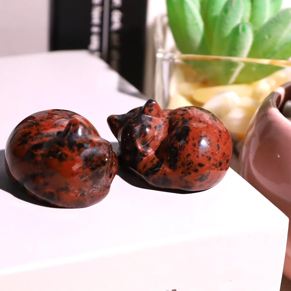 QINJIEJIE Red Obsidian Cat Crystals Decor Sleeping Cat Statue Healing Stone Decor Pocket Polished Gemstones Figurine Office Room Home Desk Decors Cute Gem Gifts for Women Men Stocking Stuffers