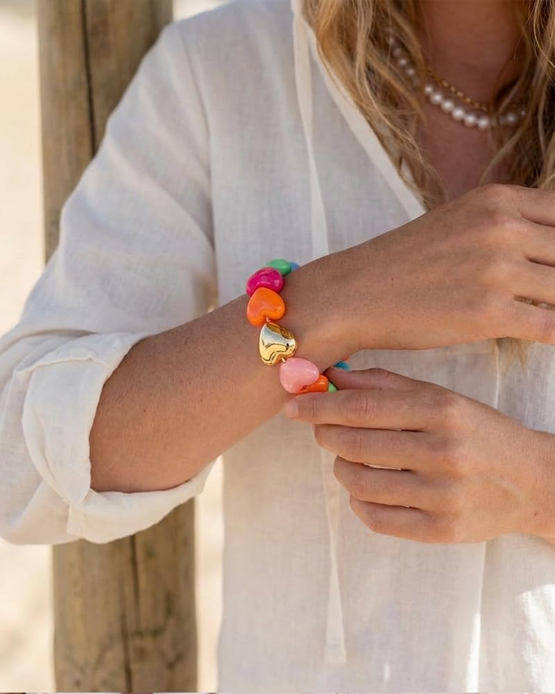 FAUTHENTICUTE Colorful Heart Bead Bracelet for Women with Chunky Gold Heart Charm Boho Beaded Stretch Bracelet Stack Chunky Rainbow Bead Strand Bracelets for Summer Beach Jewelry Gift