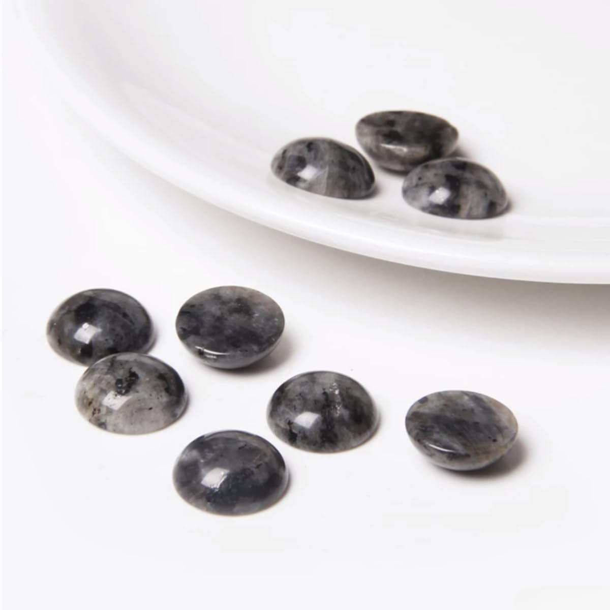 20pcs 14mm Natural Stone No Hole Black Labradorite Semicircle Smooth Cabochons Beads Healing Chakra Crystal Stone Bead for Jewelry Making Rings Earrings Necklace Bracelet DIY Crafts