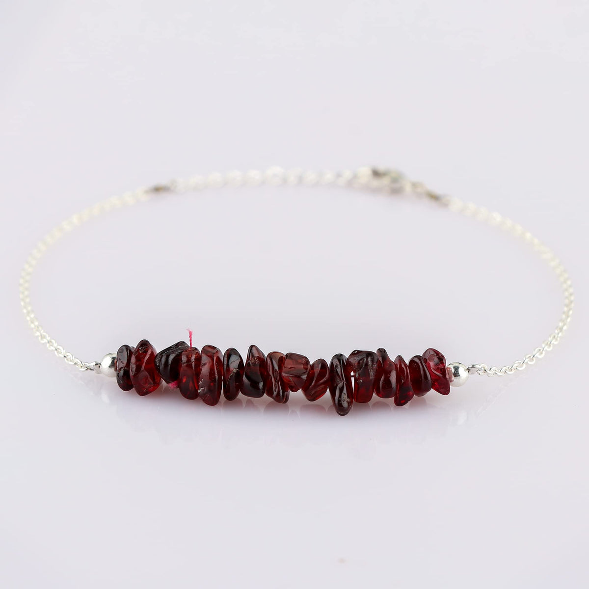 Gemimpression Handmade Red Garnet Chips Bar Bracelet – Natural Energy Healing Crystals – Silver Plated Adjustable 8 Inch Chain – Christmas Gift