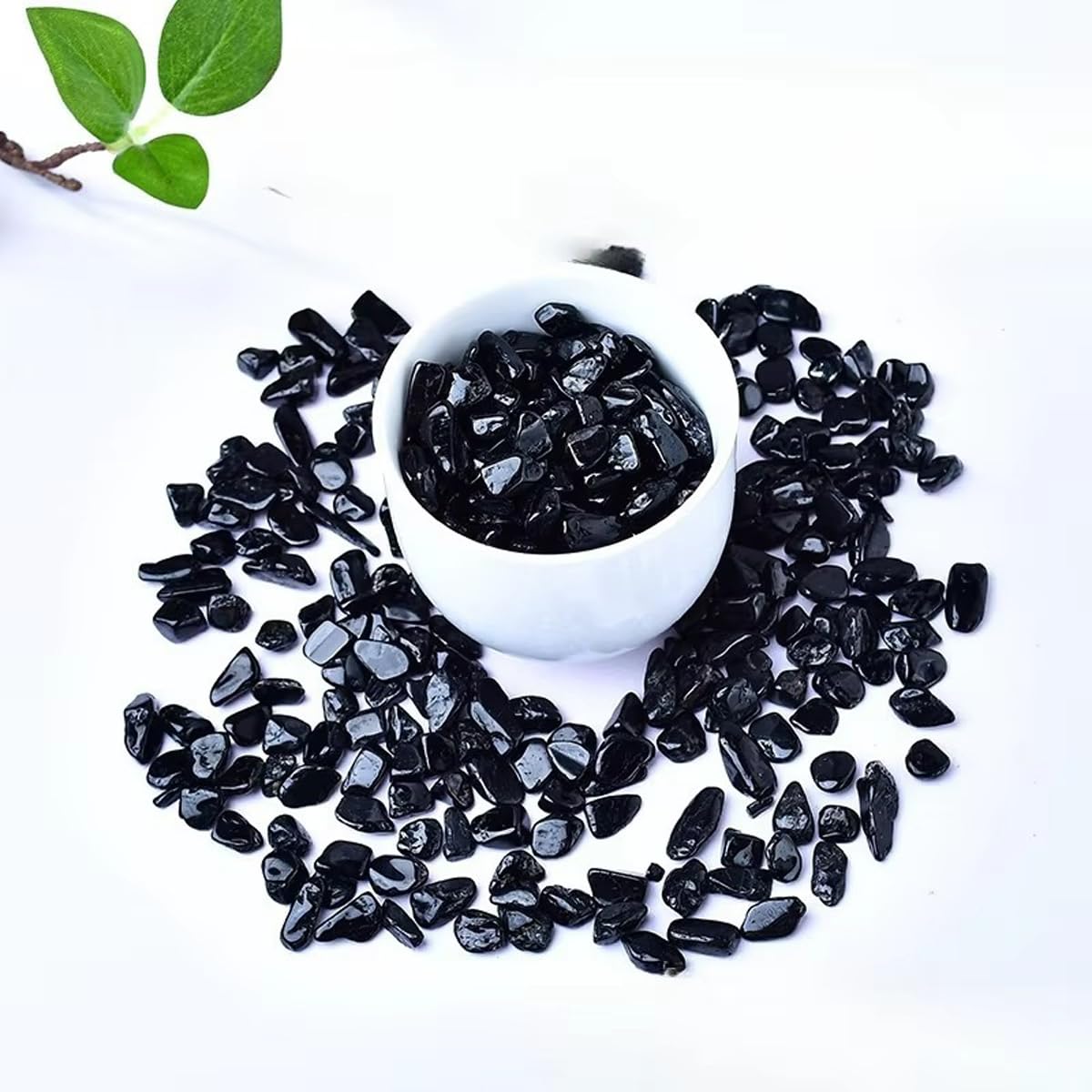 Erliway 100g Natural Black Tourmaline Tumbled Chips Stones,7-9mm Polished Healing Crystal Chips, Irregular Shaped Healing Crushed Crystal Stone, Healing Reiki Crystal Jewelry Making Home Decor