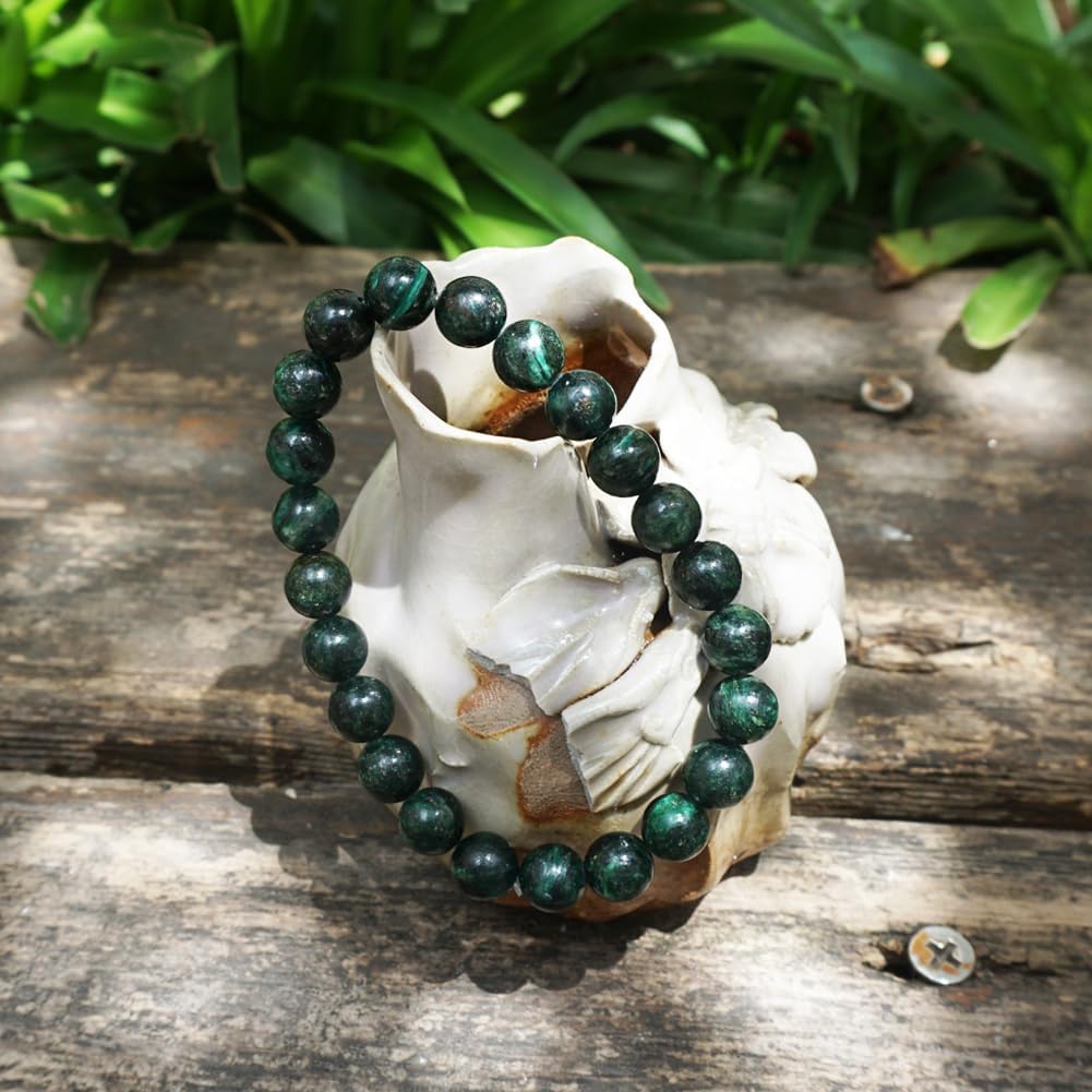 TaHLga 8MM Emerald Bracelet for Unisex | Fits for about 7.5" Wrist | Birthstone of May | Heart Chakra Green Crysta| Spritual Healing Gift for Friends and Familys on any Festival