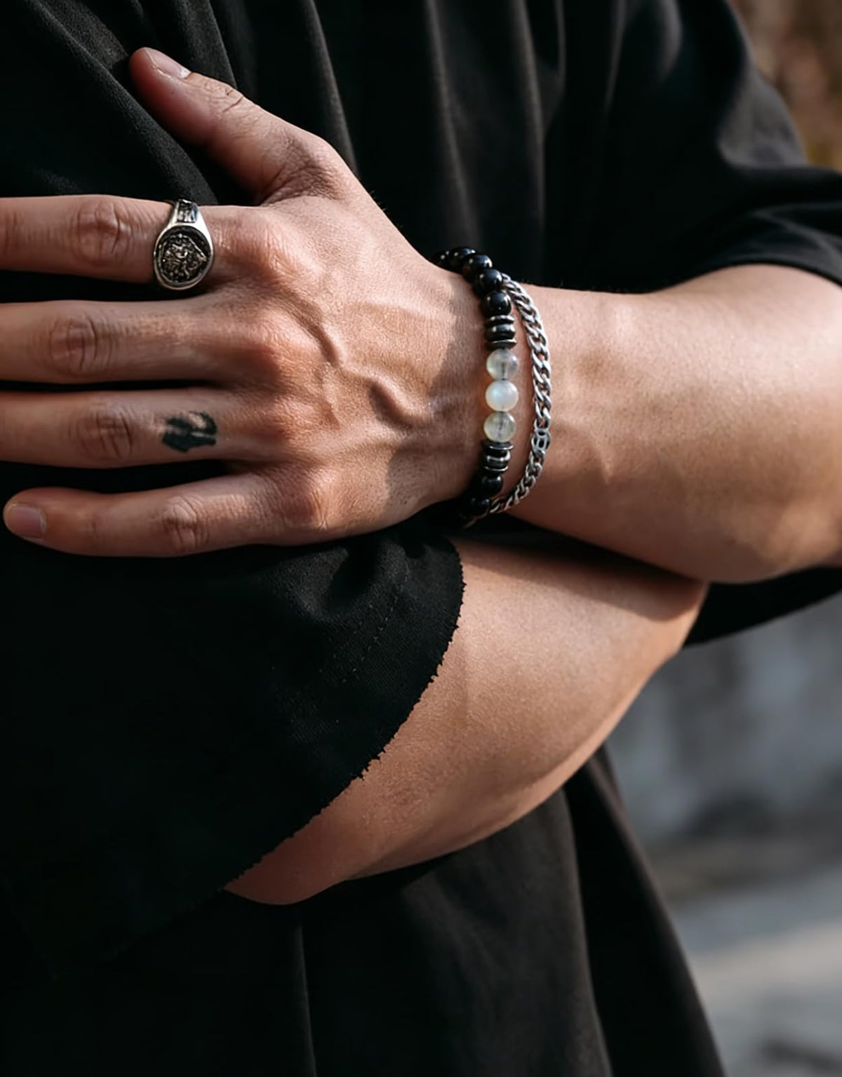 Landorilo Gifts for Men, 8mm Natural Stone Beaded Bracelets, Black Tourmaline & Labradorite Healing Bracelet, Handmade Mens Jewelry Gift for Him, Husband, Son, Father, Friend(To My Son-8.3in)