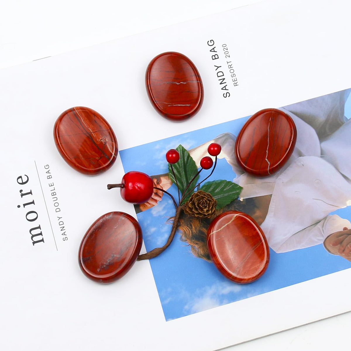 Nvzi Worry Stones Red Jasper Crystals, Chakra Crystals and Healing Stones, Oval Palm Stone, Thumb Stone, Crystals for Beginners, Spiritual Gifts for Women, Meditation Accessories (1PCS)