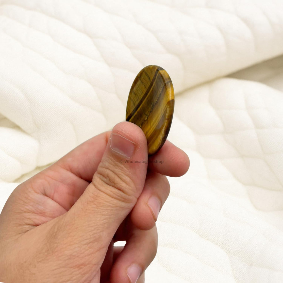 Wholesalegemshop Tiger Eye Thumb Worry Stones Metaphysical Gemstone Crystal Healing Reiki Men Women Gift FENG Shui Positive Energy Love Wellness Palm Stones Wicca Powerful