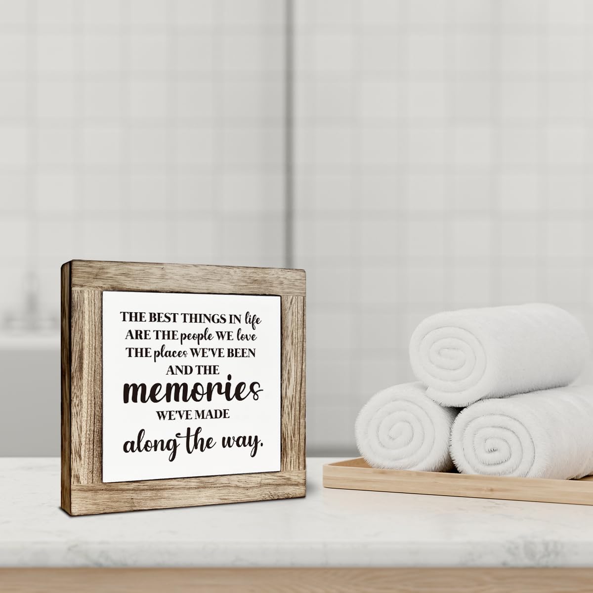 Family Signs, Rustic Home Decor for Shelves, Family Room Decors, Farmhouse Wooden Table Sign, Meaningful Gift for Friends Families, The Best Things in Life are the People We Love Sign 5.9×5.9 inches
