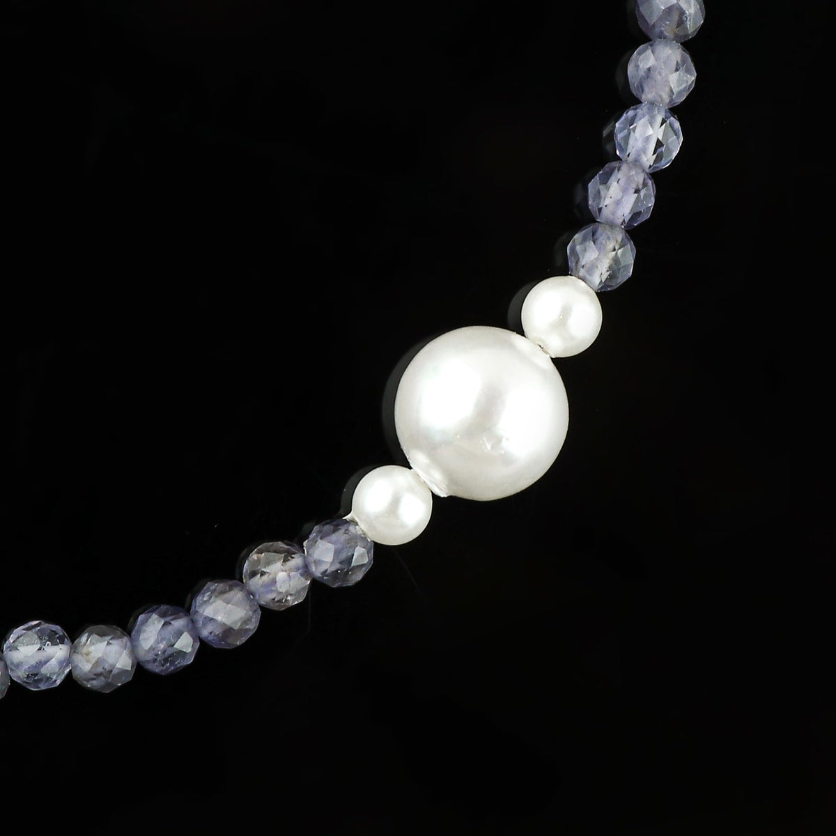 CRYSTALINES Natural Blue Iolite Gemstone Bolo Bracelet, Cultured Pearl Beads Stones, Handmade Hypoallergenic Boho Jewelry for Women, Healing Crystals, Adjustable Silver Plated 6+4inch, Birthday Gift
