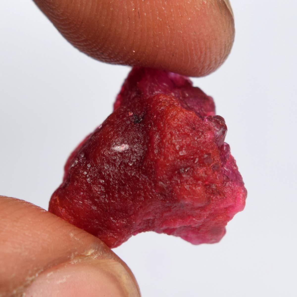 GEMHUB Gemstone Red Ruby 9.00 Carat Rough Stone Healing Crystal Stone Raw Uncut Ruby Gemstone Jewelry