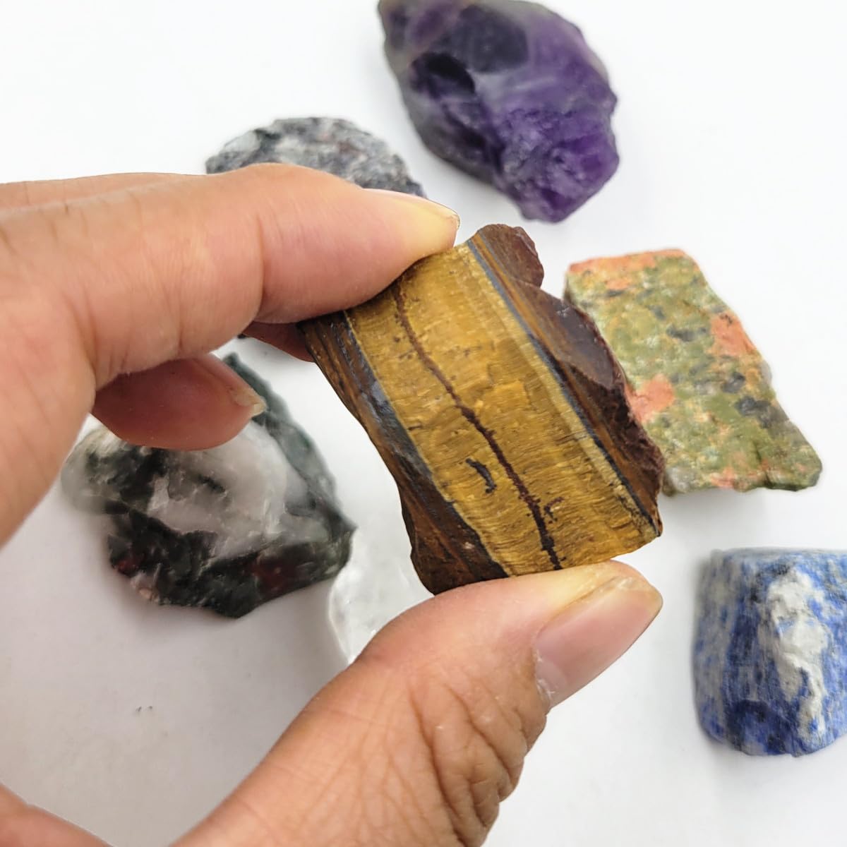 7Pcs Rocks for Tumbling,Energy Raw Crystals Set of Clear Quartz,Lapis Lazuli,Amethyst,Unakite,Africa Bloodstone,Tiger's Eye,Flame Yooperlite (Crystals for Tumbling)