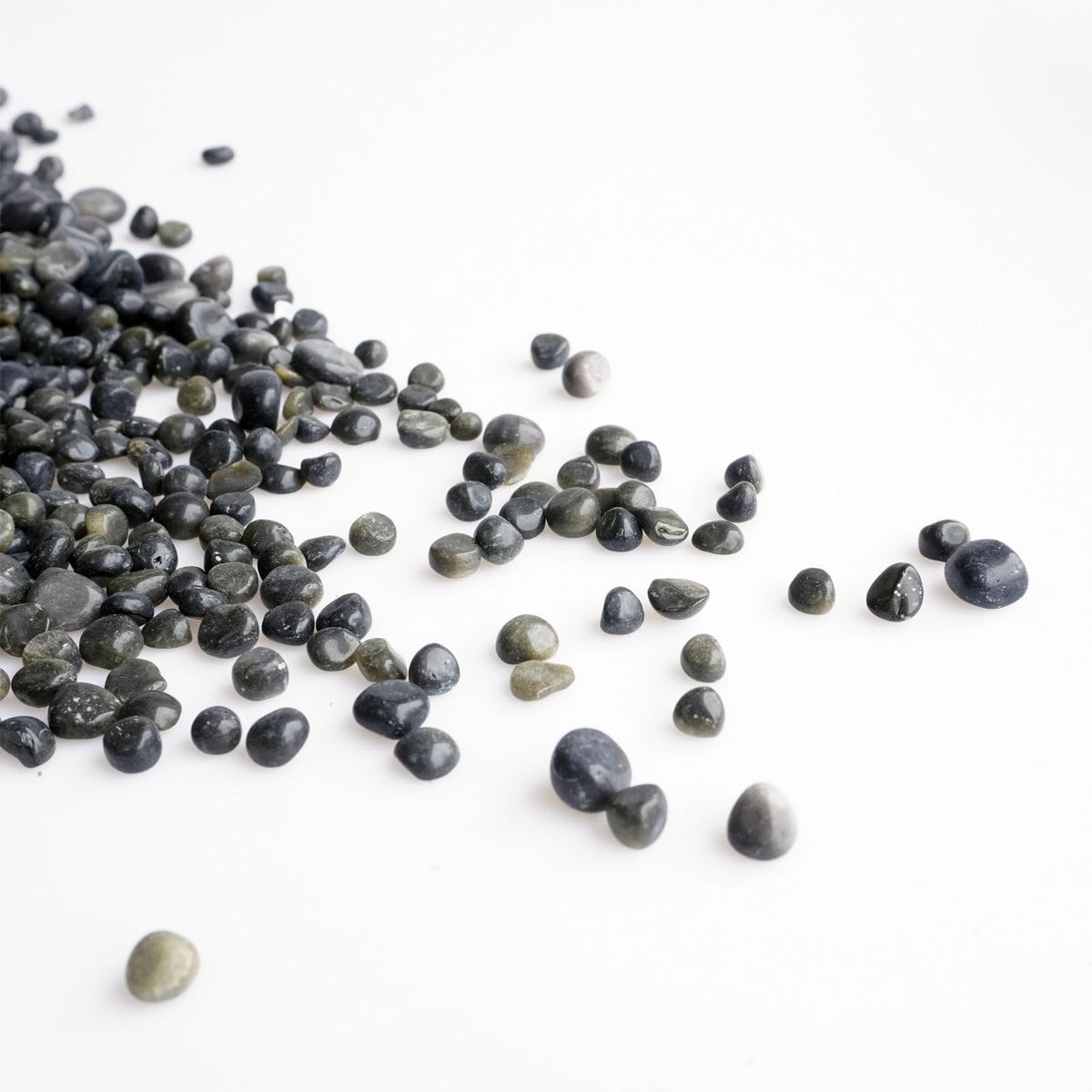 Sisamn 3Lb Gold Sheen Obsidian Tumbled Stones Natural Polished Pebbles for Protection, Jewelry Making, Home Decor, Feng Shui, Reiki Healing, Meditation Gifts Bulk Crystals