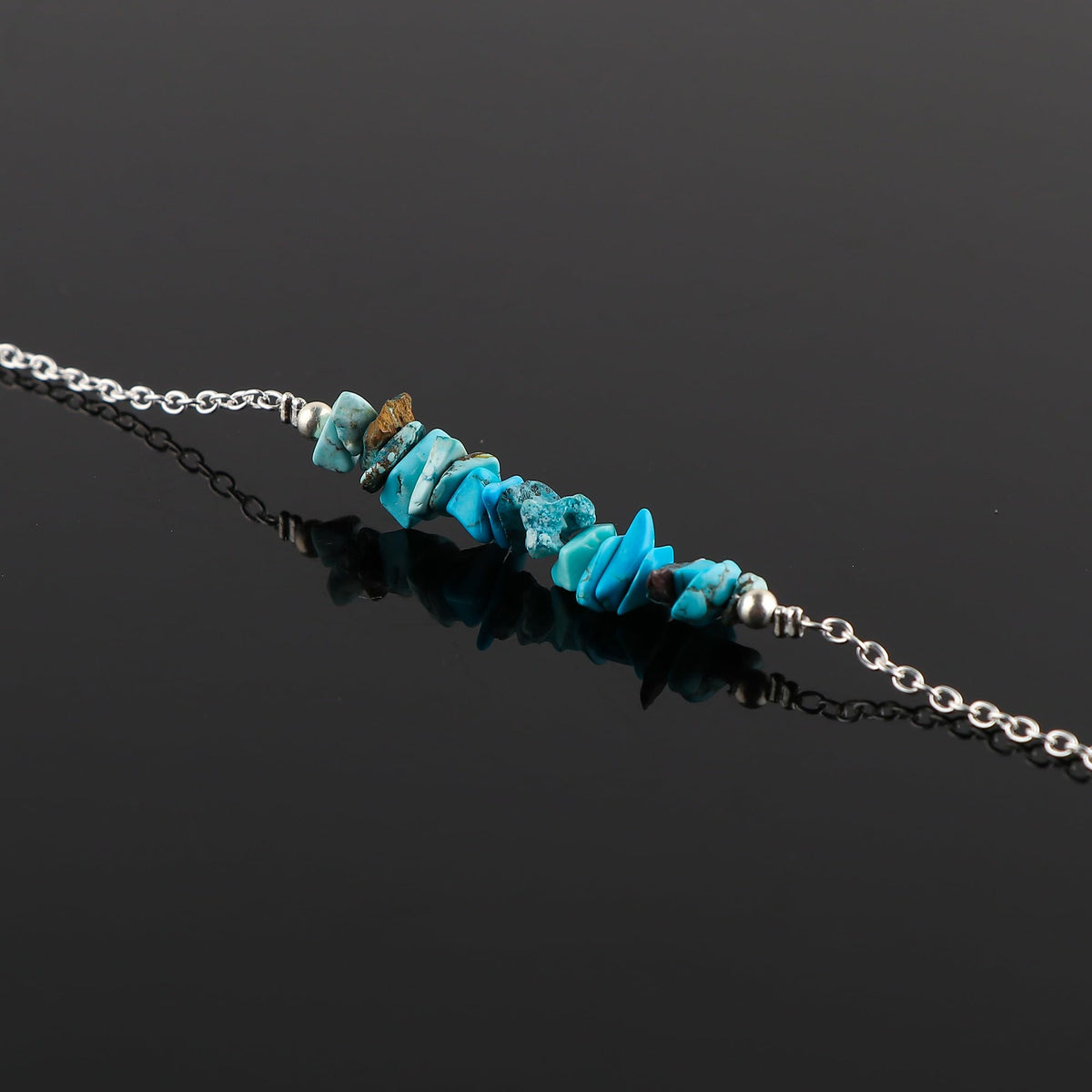 Gemimpression Handmade Turquoise Chips Bar Bracelet – Natural Energy Healing Crystals – Silver Plated Adjustable 8 Inch Chain – Christmas Gift