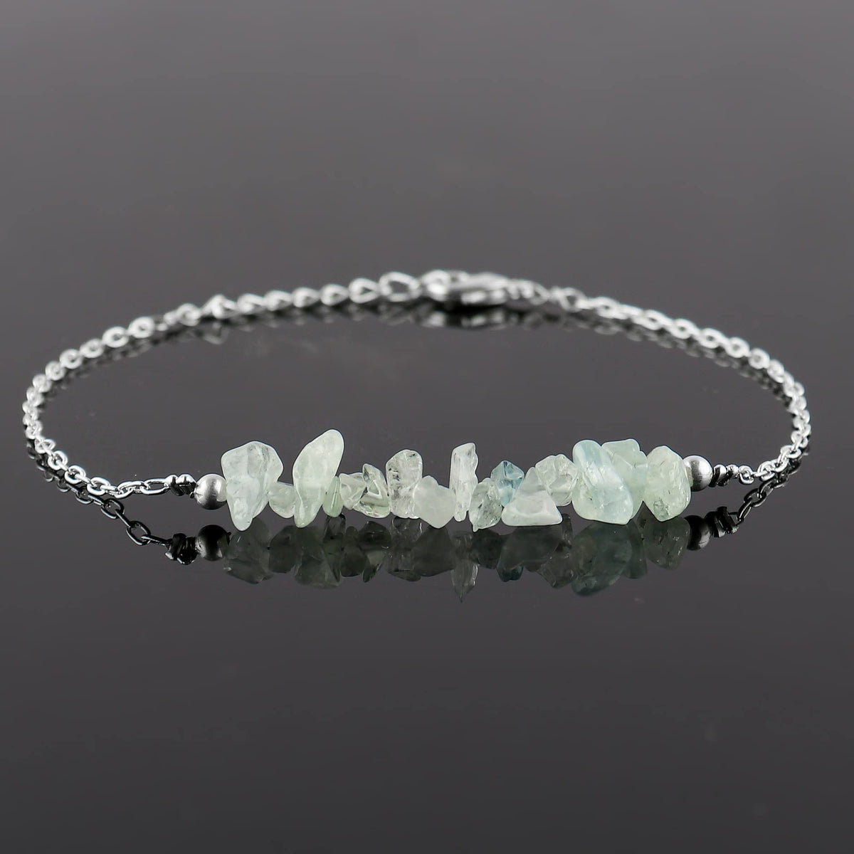 Gemimpression Handmade Aquamarine Chips Bar Bracelet – Natural Energy Healing Crystals – Silver Plated Adjustable 8 Inch Chain – Christmas Gift