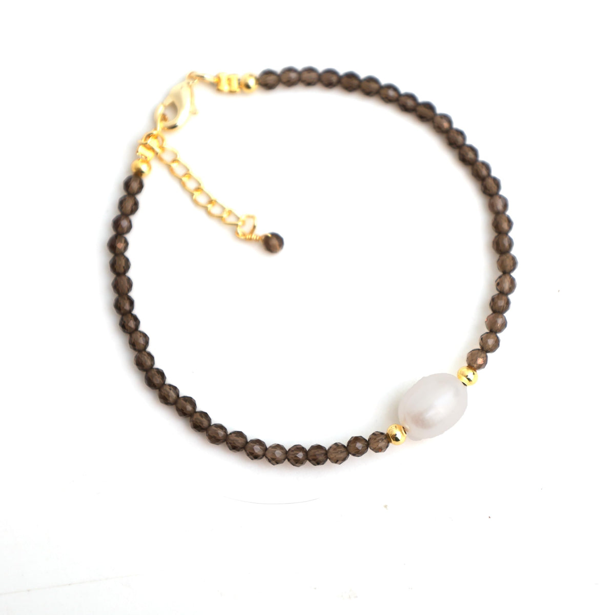 Gempires Smoky Quartz Beaded Bracelet with Freshwater Pearl Gemstone Jewelry Brown Crystal Handmade Bracelet Hypoallergenic 7.5 Inch Gold Plated Lightweight Western Jewelry