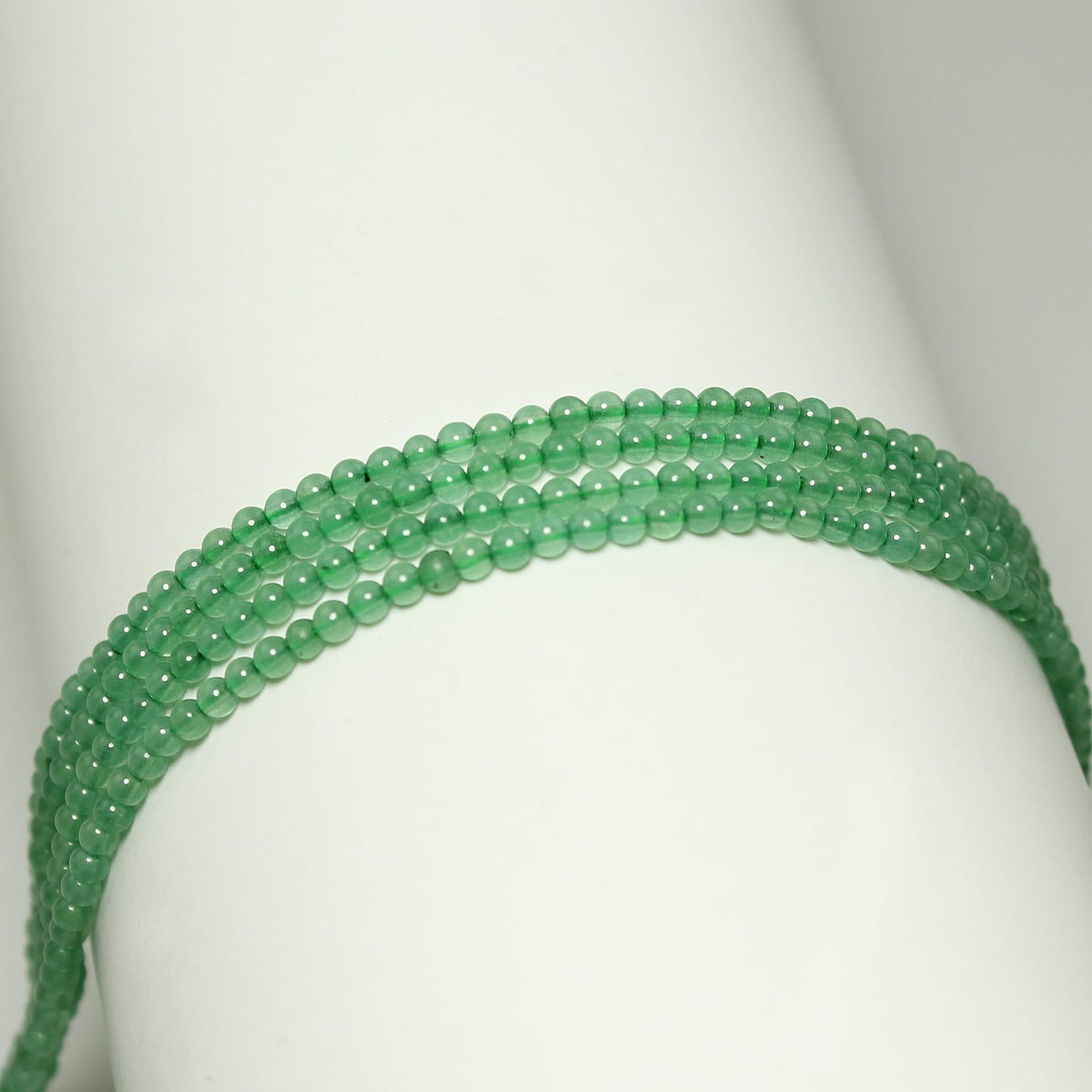MJDCB 320pcs Natural Small Stone Beads 2mm Green Aventurine Round Smooth Loose Gemstone Bead for Jewelry Making Bracelets Earrings Necklaces Accessories