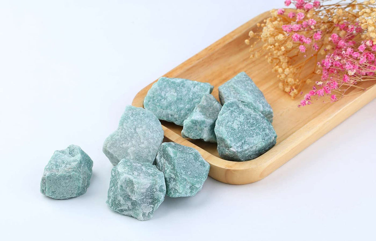 LAIDANLA Green Aventurine 2" Natural Rough Stones Crystal Large Raw Crystals Bulk Healing Gemstones for Reiki Healing Tumbling Fountain Rocks Wire Wrapping Decoration 4PCS 0.55lb