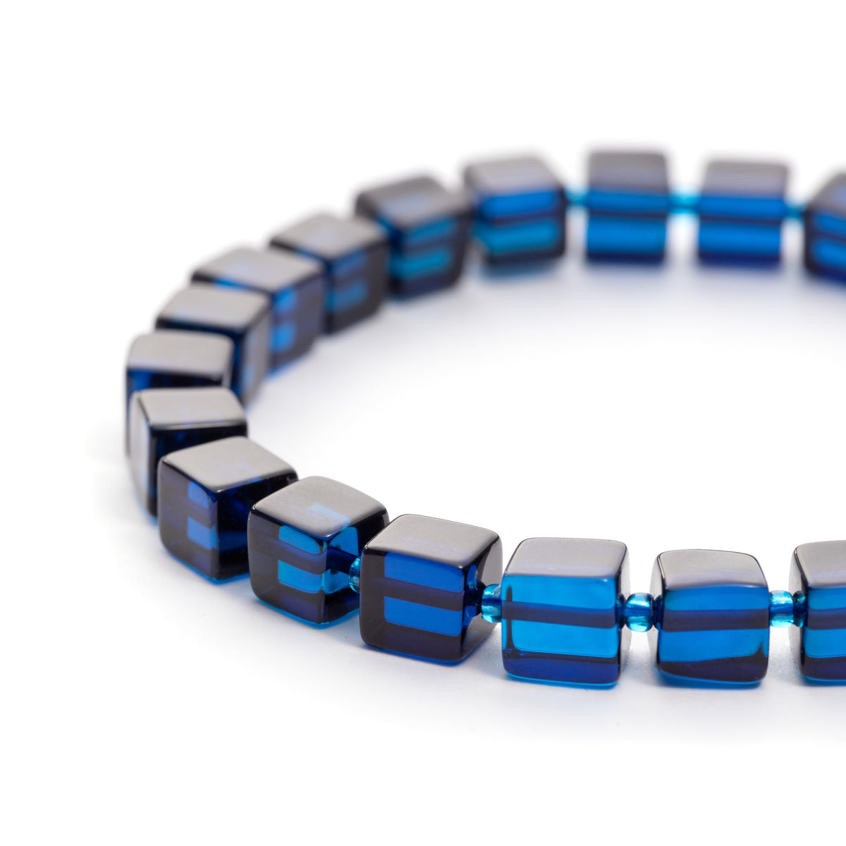 Amber by Mazukna Natural Blue Baltic Amber Bracelet for Women and Men – Stretch Wristband with Polished Cube Beads, Lightweight Unisex Jewelry Gift for Daily and Casual Wear (Blue)
