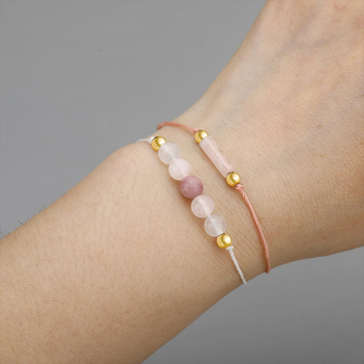 IQIC Handmade Fertility & Pregnancy Bracelet with Natural Rose Quartz, Aquamarine & Moonstone, Healing Crystal Bracelet for Pregnant Women, Comes with Blessing Card for Safe Delivery & New Beginnings