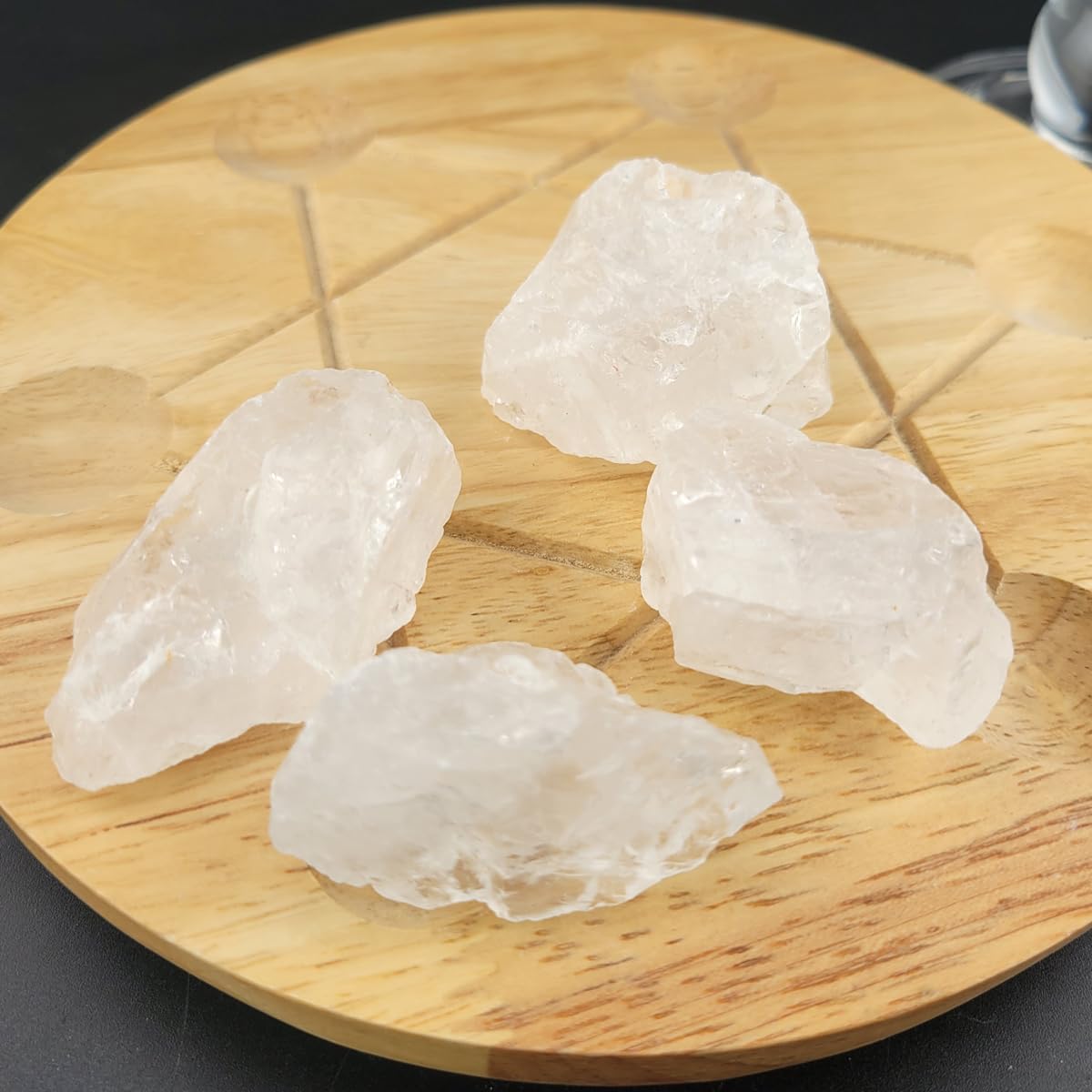 3-5Pcs Natural Clear Quartz 1''-2'' Raw Crystals Rough Stones Rocks for Tumbling Polishing Cabbing Gemstones Crystals and Healing Stones for Wicca Reiki,Fountian Rocks for Decorations (Clear Quartz)