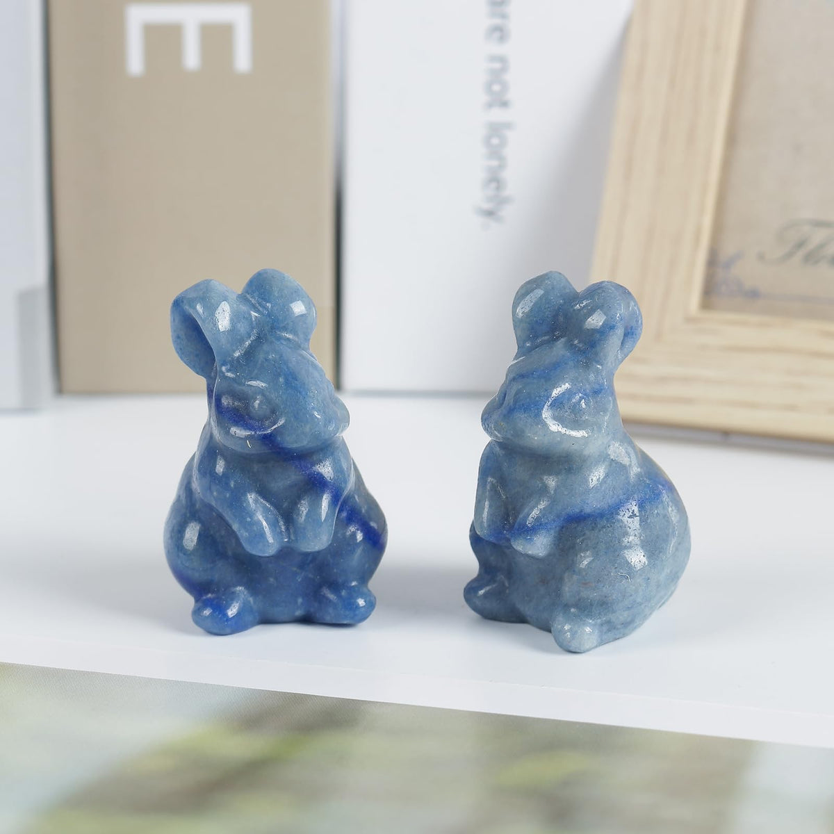 Loveliome Rabbit Crystal Decor Figurines, 2 Inches Natural Healing Stones Hand Carved Sculpture Ornaments Colletctible, Blue Aventurine