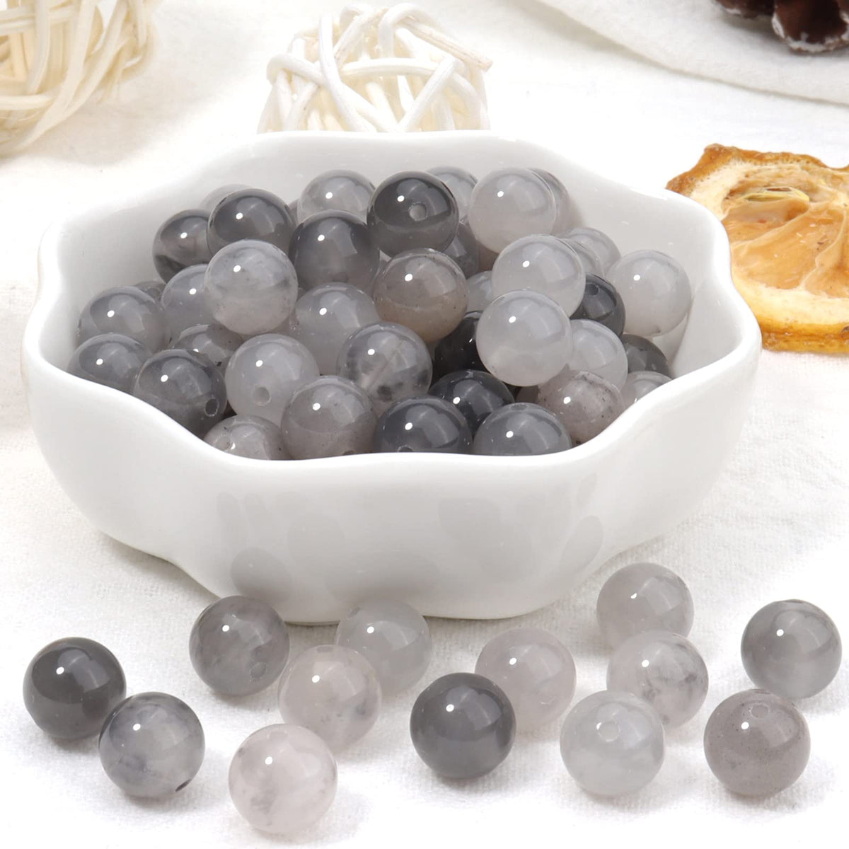 45pcs 8mm Natural Cloudy Quartz Crystal Gemstone Beads Energy Healing Crystal Round Loose Stone Beads for Jewelry Making, DIY Bracelets Necklaces