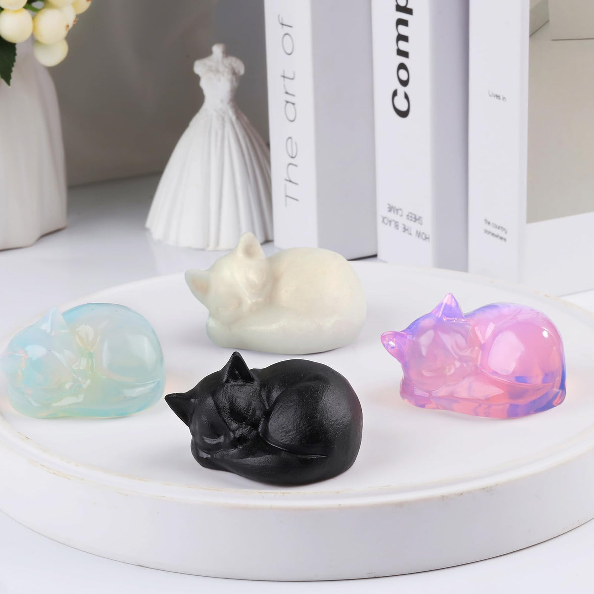 Ytbeoxk 2.1 Inch Opal Cat Crystals Statue cat Sleeping Decor Healing Crystal Cute Kitten Figurines Hand Carved Stone Energy Gemstones for Luck Statue in Home and Office Meditation for Cat Lover