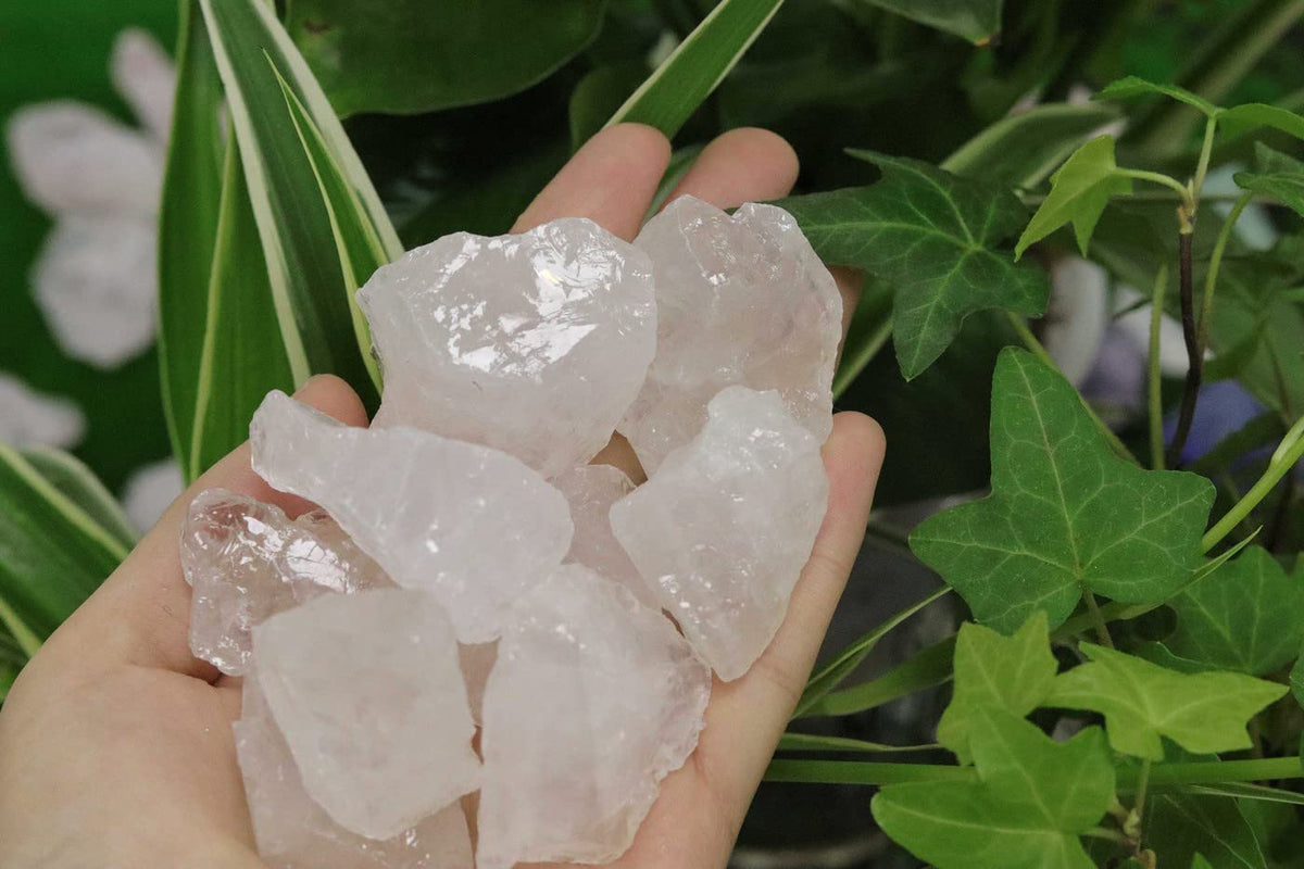Clear Quartz Bulk Natural Healing Crystals Raw Rough Stones Sets for Cabbing Tumbling Cutting Lapidary Polishing Reiki Crytsal Healing Wire Wrapping Decoration Gemstone 0.45lb