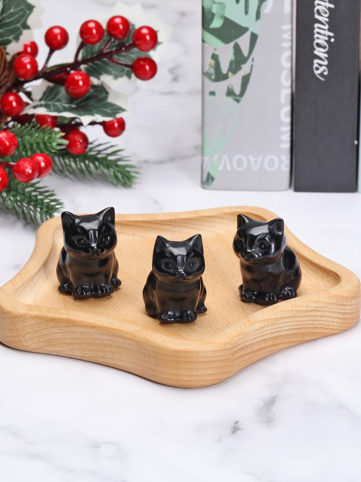 CrystalTears Black Obsidian Crystal Cat Figurine Carved Healing Crystal Gemstone Cat Lucky Cute Stone Cat Statue for Home Office Desk Meditation Decor Gifts for Women Men Cats Lover Christmas