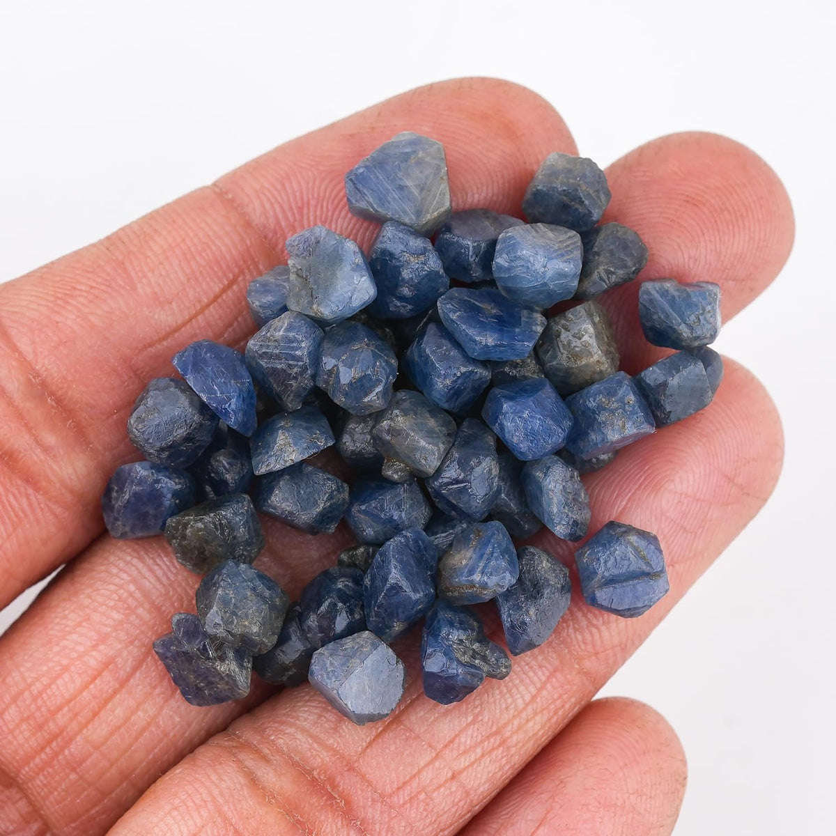 ColouredRocks Wholesale Bulk 50pcs Blue Sapphire Crystals, Raw Stones, Rough Gemstones, Jewelry Making Supply, Cabbing, Polishing, Cutting, DIY, Crafts (4-7mm)