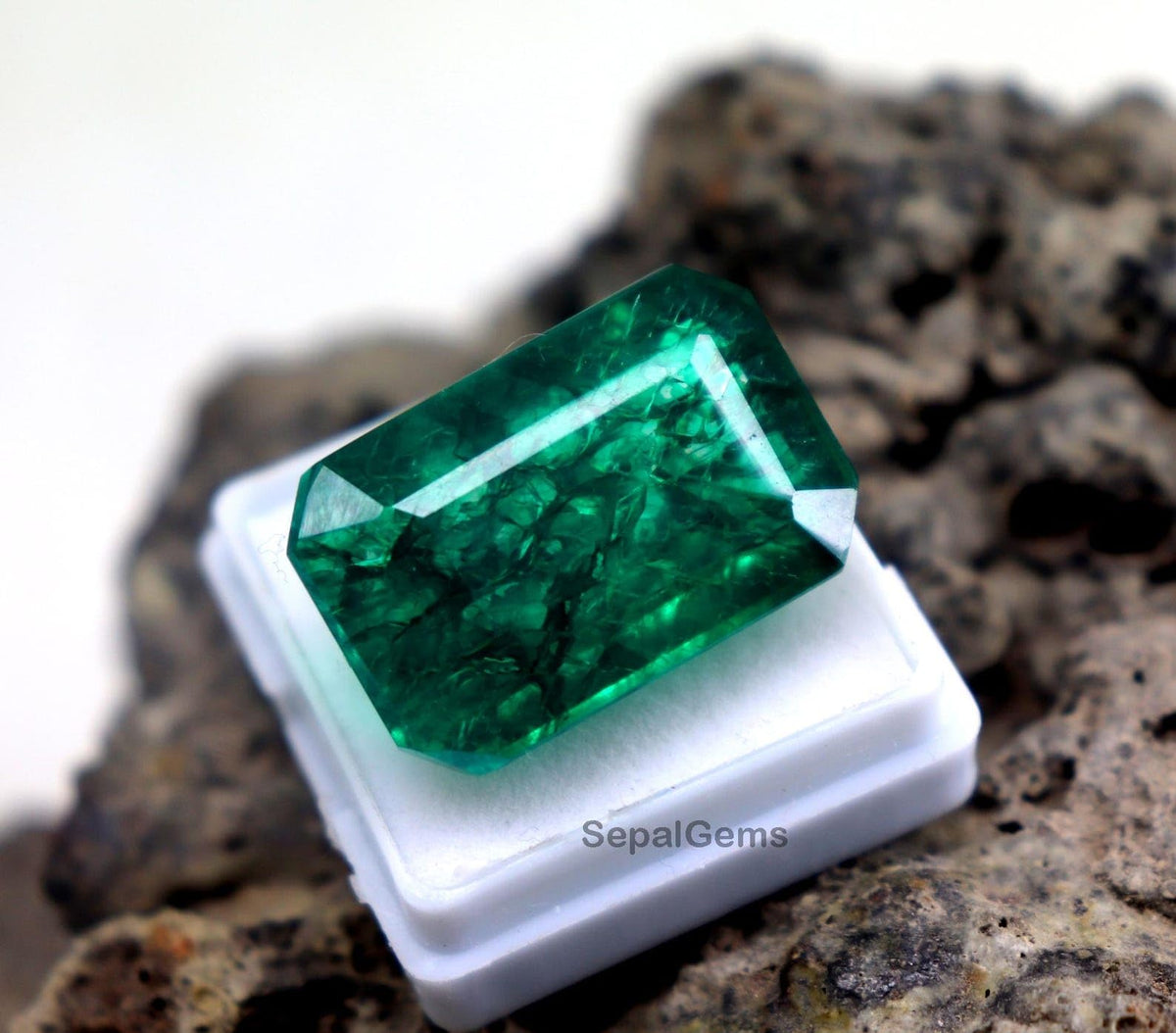 24CT Natural Green Emerald Gemstone - Emerald Cut Certified Loose Stone - Unheated, Untreated Natural Gems for Pendants, Engagement Rings, and Fine Jewelry Designs