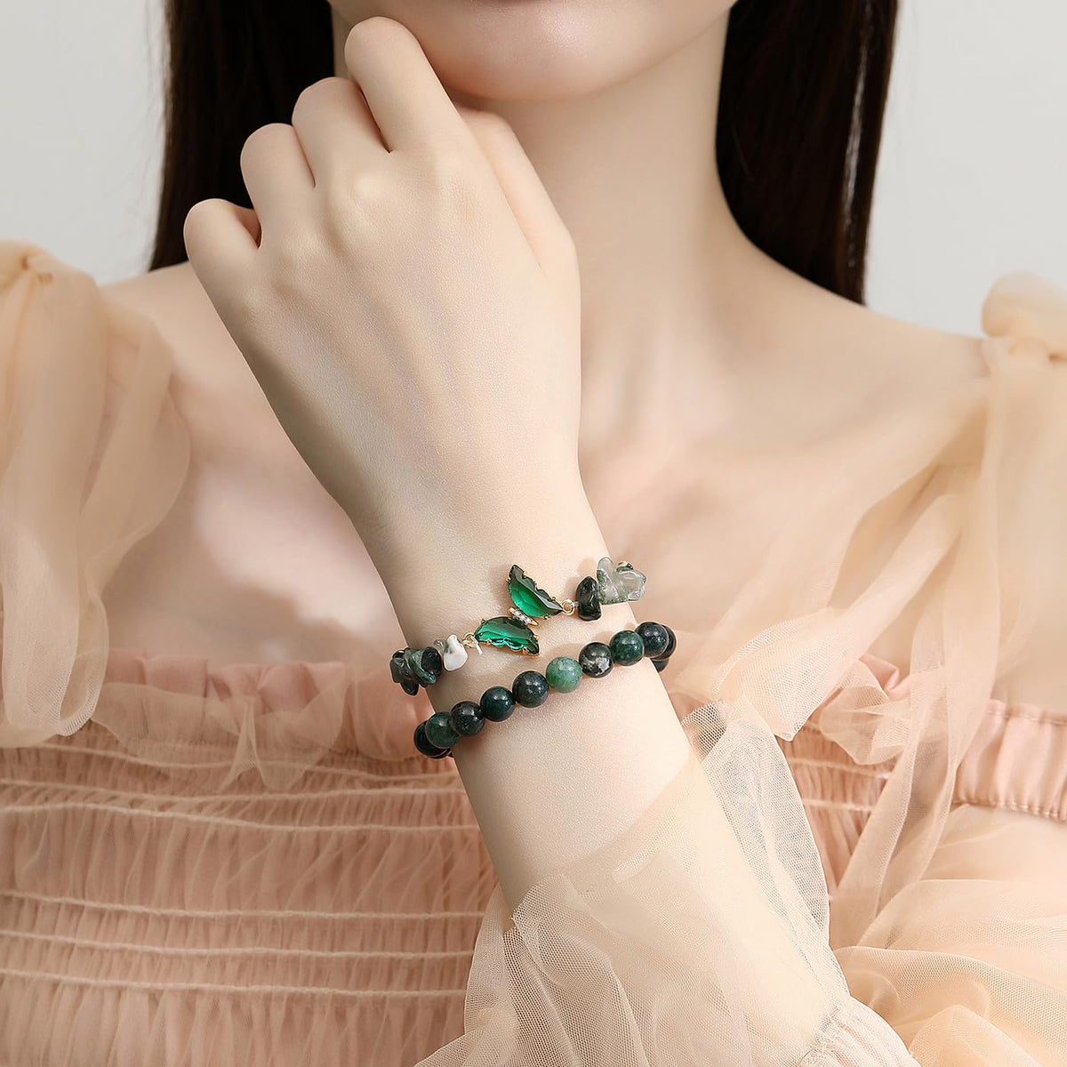 DUQGUHO 2Pcs Butterfly Bracelets for Women Moss Agate Bracelets Green Healing Crystal Bracelet Natural Gemstone Stretchable Jewelry 8mm Beaded Bracelet Gifts for Women